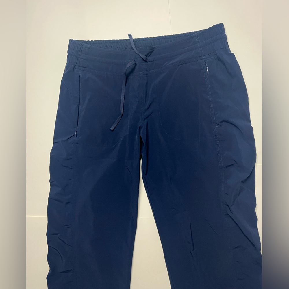 Athleta Navy Blue Capri Joggers Track Pants Sweatpants Women’s 8 - Picture 5 of 7